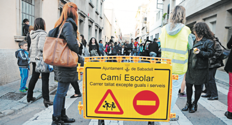 Aquest curs el carrer Capmany, entre Escola Pia i Garcilaso, s’ha estrenat com a camí escolar
